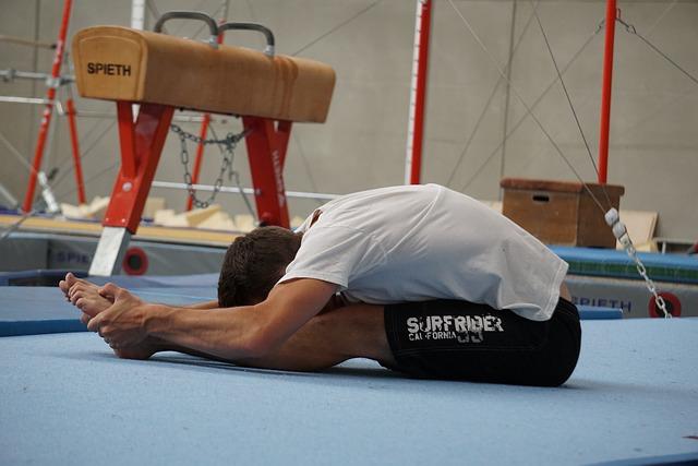 Crush Your Goals: Warm-Up Drills for Soccer Before Games Unveiled! 3 - Dynamic Stretching: Key Component of Pre-Game Warm-Up