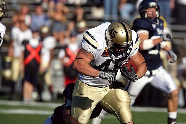 Heading 7: Discovering the Duties of Fullbacks: Balancing Defense and Attack