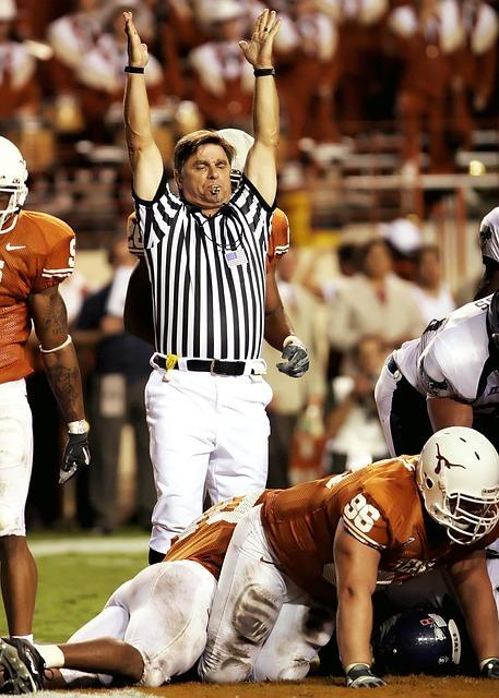 How Long Do Club Soccer Games Last: Understanding Match Length in Football! 7 - The Role of Referees in Controlling Match Length: Understanding Their Authority and Responsibilities