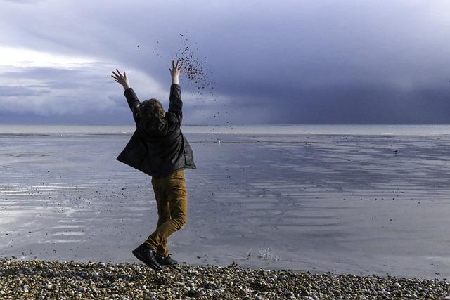 How Long Are Club Soccer Games at Regis University: Duration of Football Matches at Regis! 6 Analyzing the relationship between game duration and player fatigue at Regis